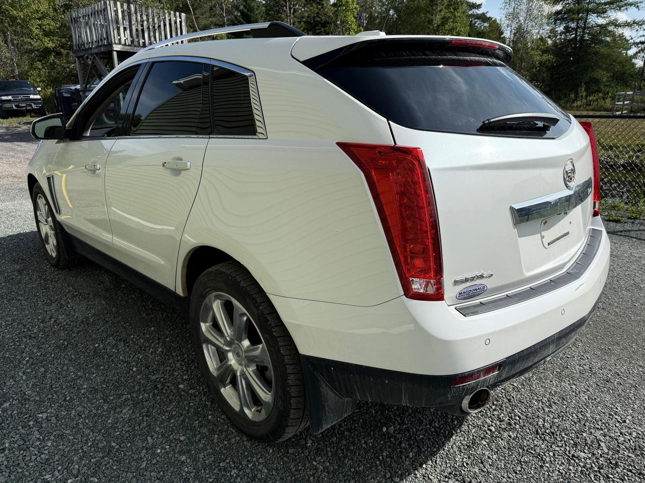 2016 Cadillac SRX Premium - Photo #4