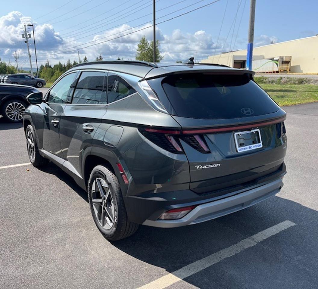 2025 Hyundai Tucson PREFERRED WITH TREND PKG Photo2