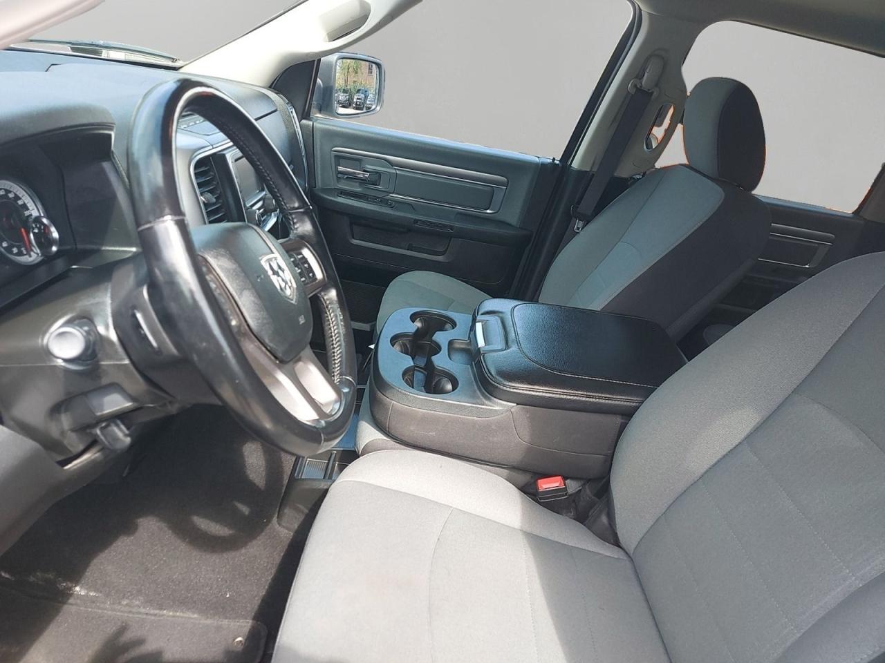 2022 RAM 1500 Classic SLT Photo