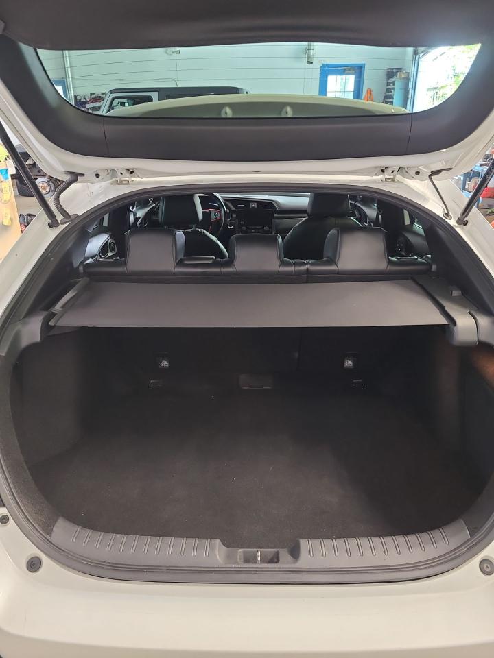 2021 Honda Civic Sport Touring - Photo #8