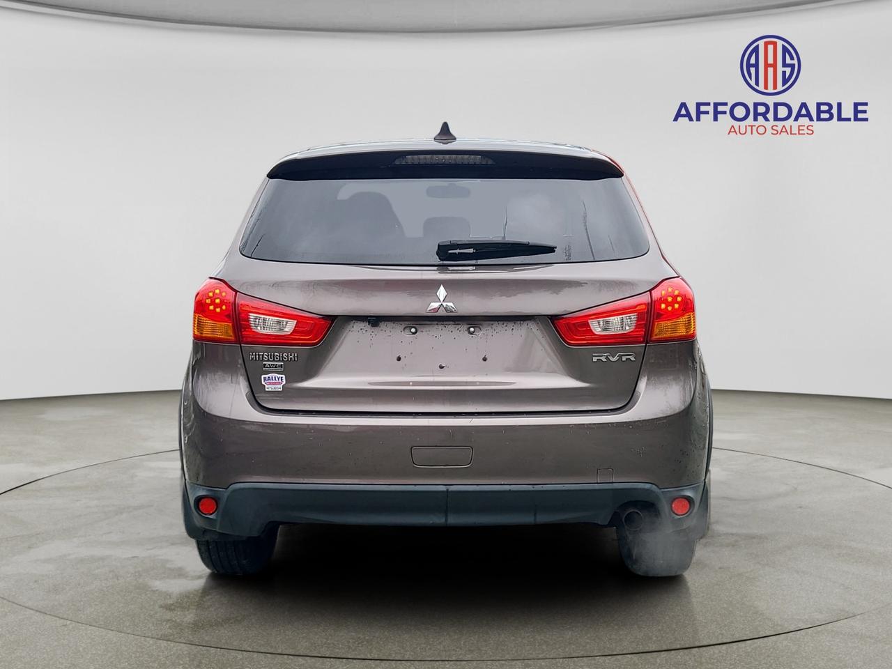 2017 Mitsubishi RVR SE - Photo #4