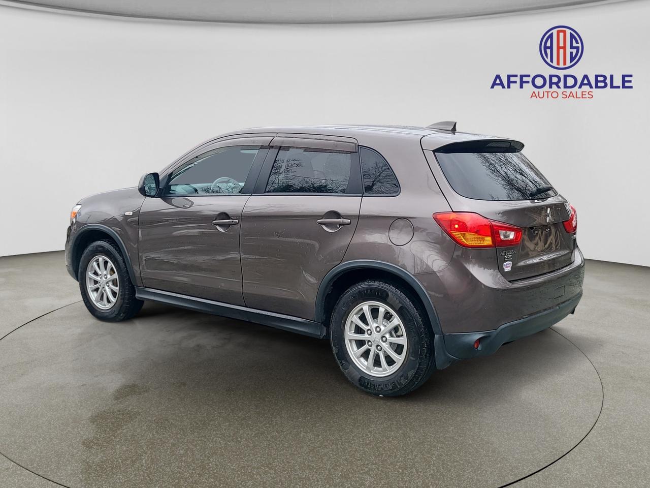 2017 Mitsubishi RVR SE - Photo #3