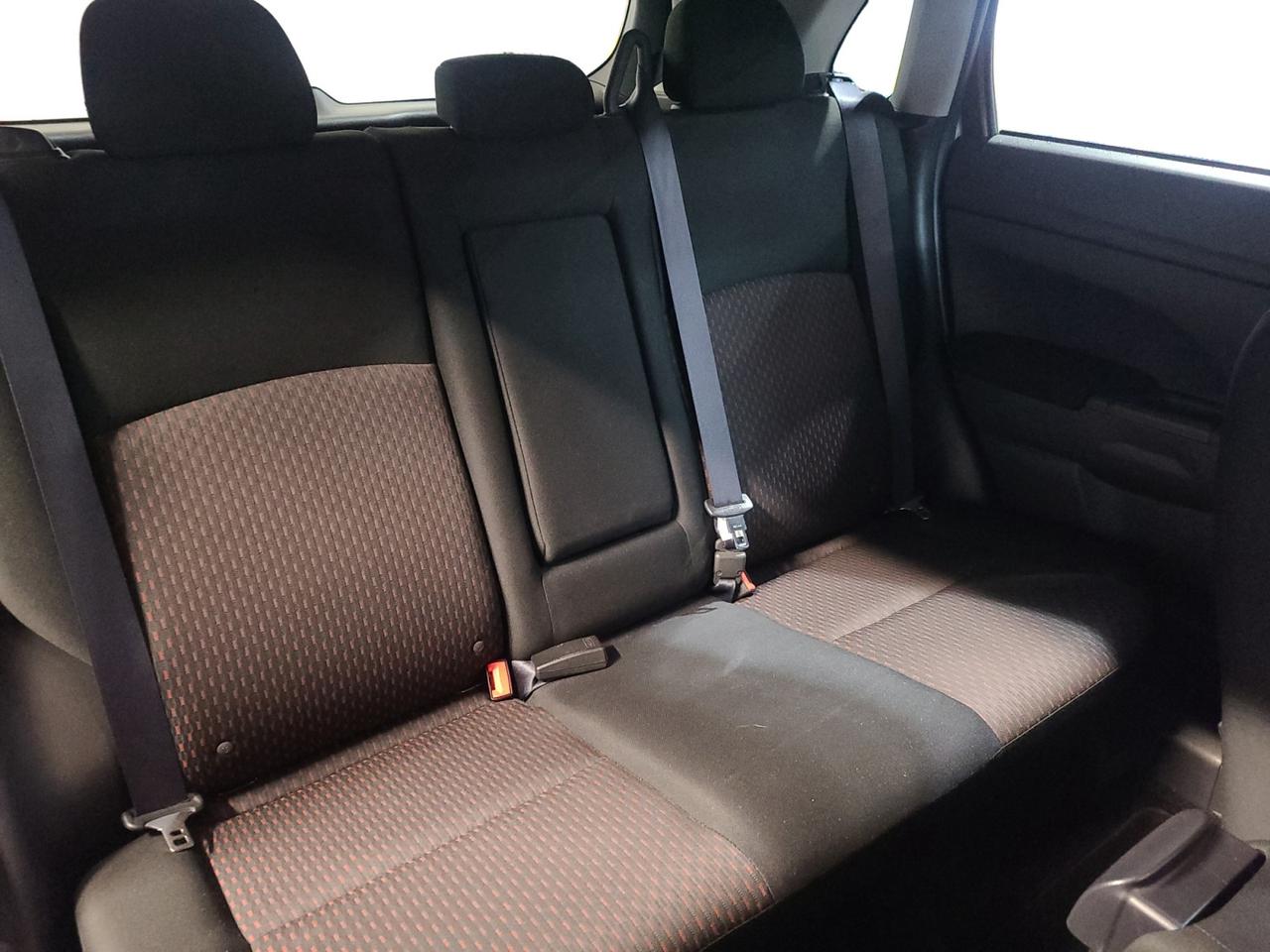 2017 Mitsubishi RVR SE - Photo #17