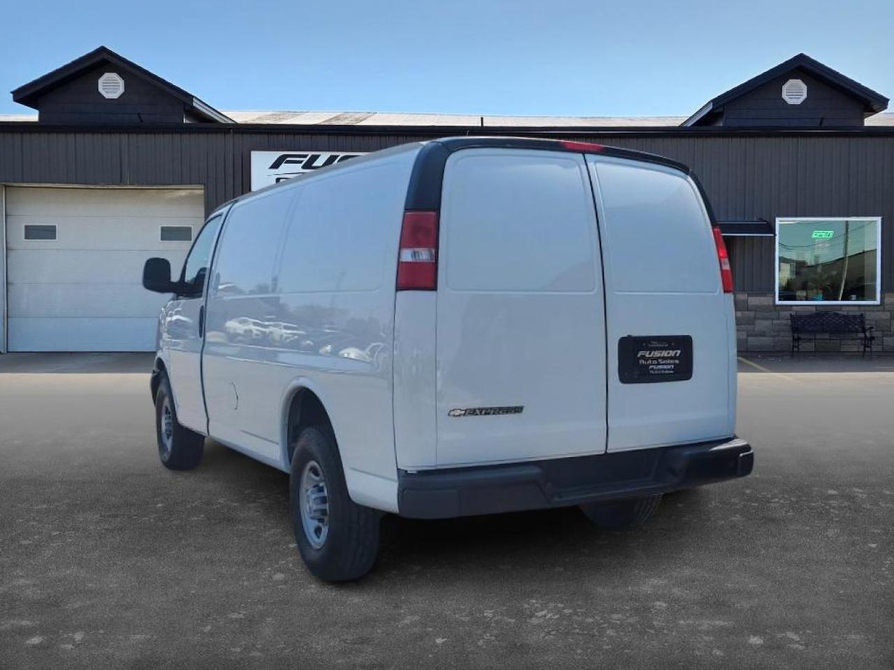 2020 Chevrolet Express Cargo Van RWD 2500 135"-LADDER RACKS & SHELVING&DIVIDING WAL Photo2