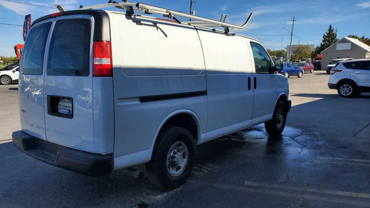 2020 Chevrolet Express Cargo Van RWD 2500 135"-LADDER RACKS & SHELVING&DIVIDING WAL Photo4