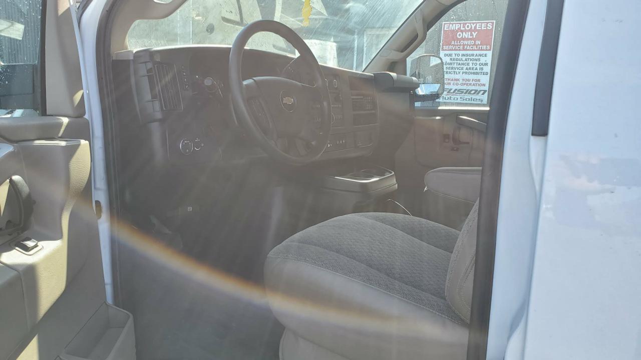 2020 Chevrolet Express Cargo Van RWD 2500 135"-LADDER RACKS & SHELVING&DIVIDING WAL Photo