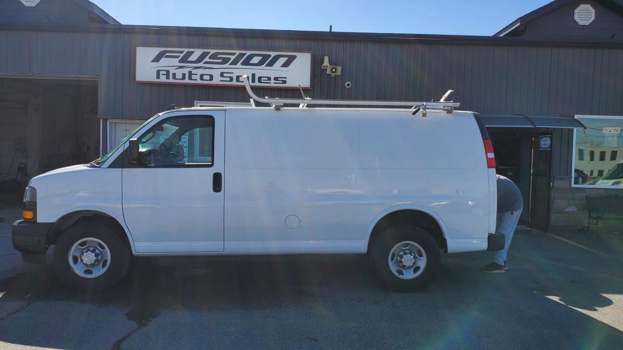 2020 Chevrolet Express Cargo Van RWD 2500 135"-LADDER RACKS & SHELVING&DIVIDING WAL Photo