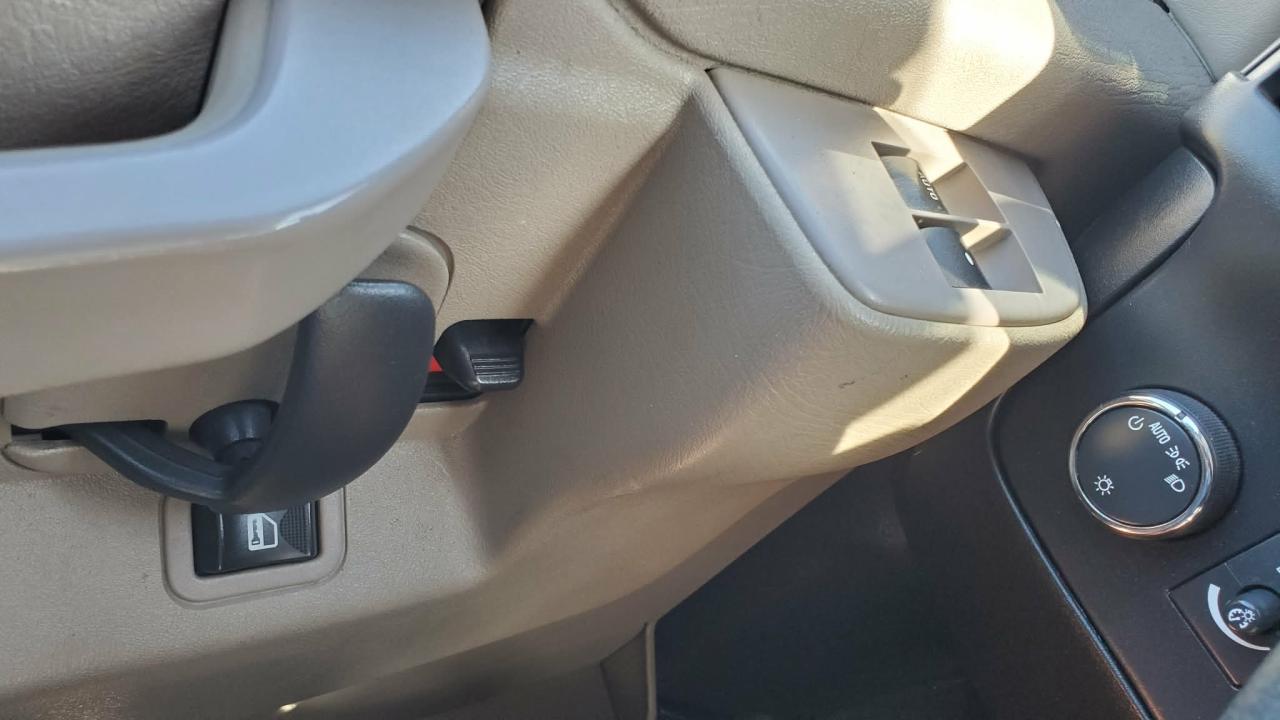 2020 Chevrolet Express Cargo Van RWD 2500 135"-LADDER RACKS & SHELVING&DIVIDING WAL Photo