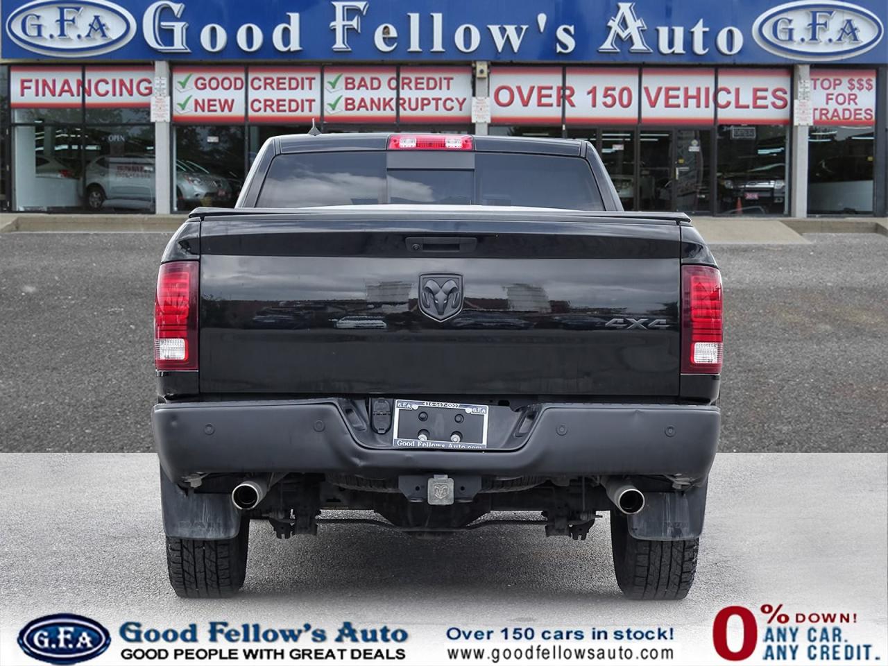 2021 RAM 1500 Classic WARLOCK MODEL, 4X4, CREW CAB, 5 PASSENGER, SUNROOF Photo4