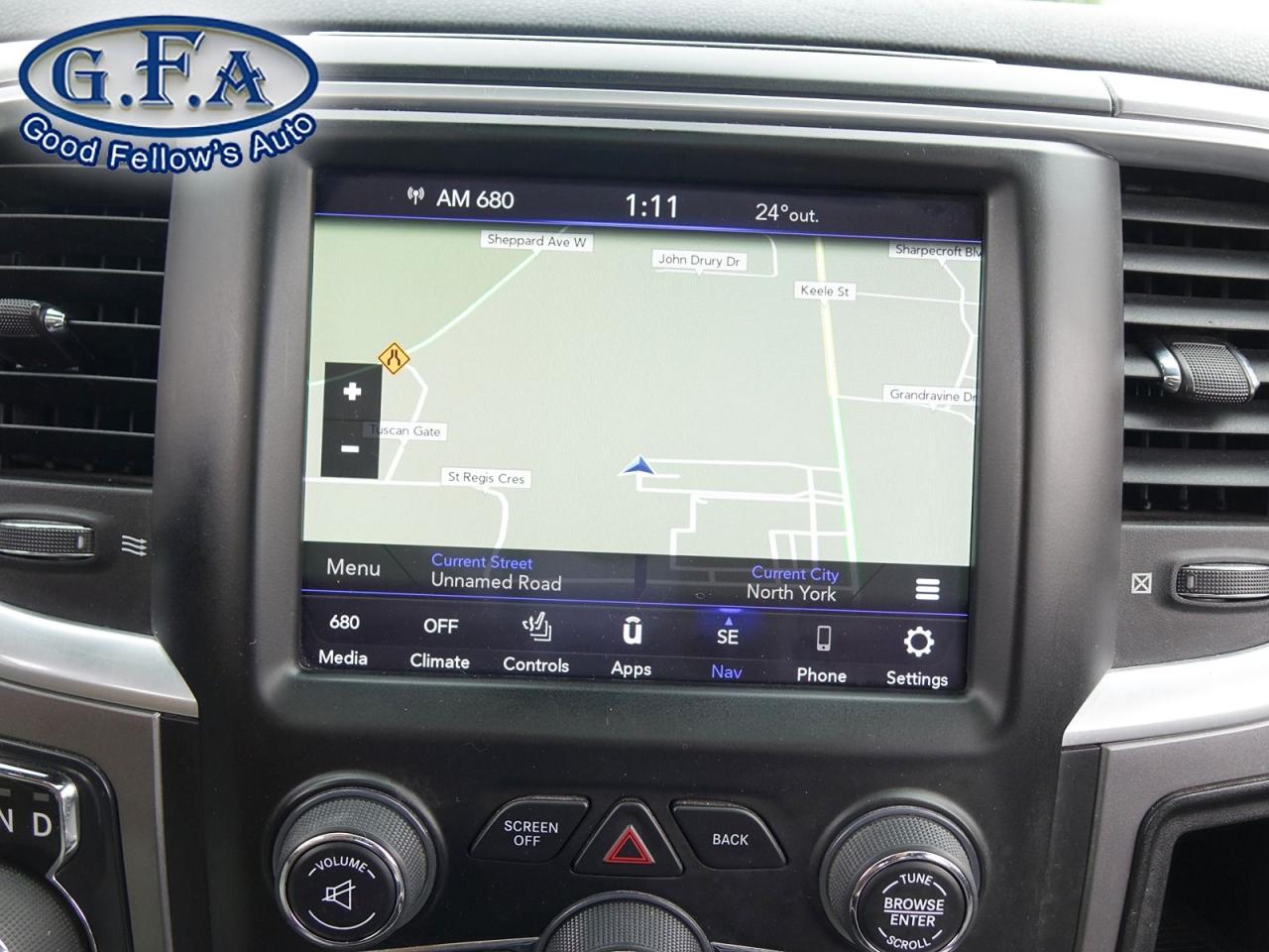 2021 RAM 1500 Classic WARLOCK MODEL, 4X4, CREW CAB, 5 PASSENGER, SUNROOF Photo22