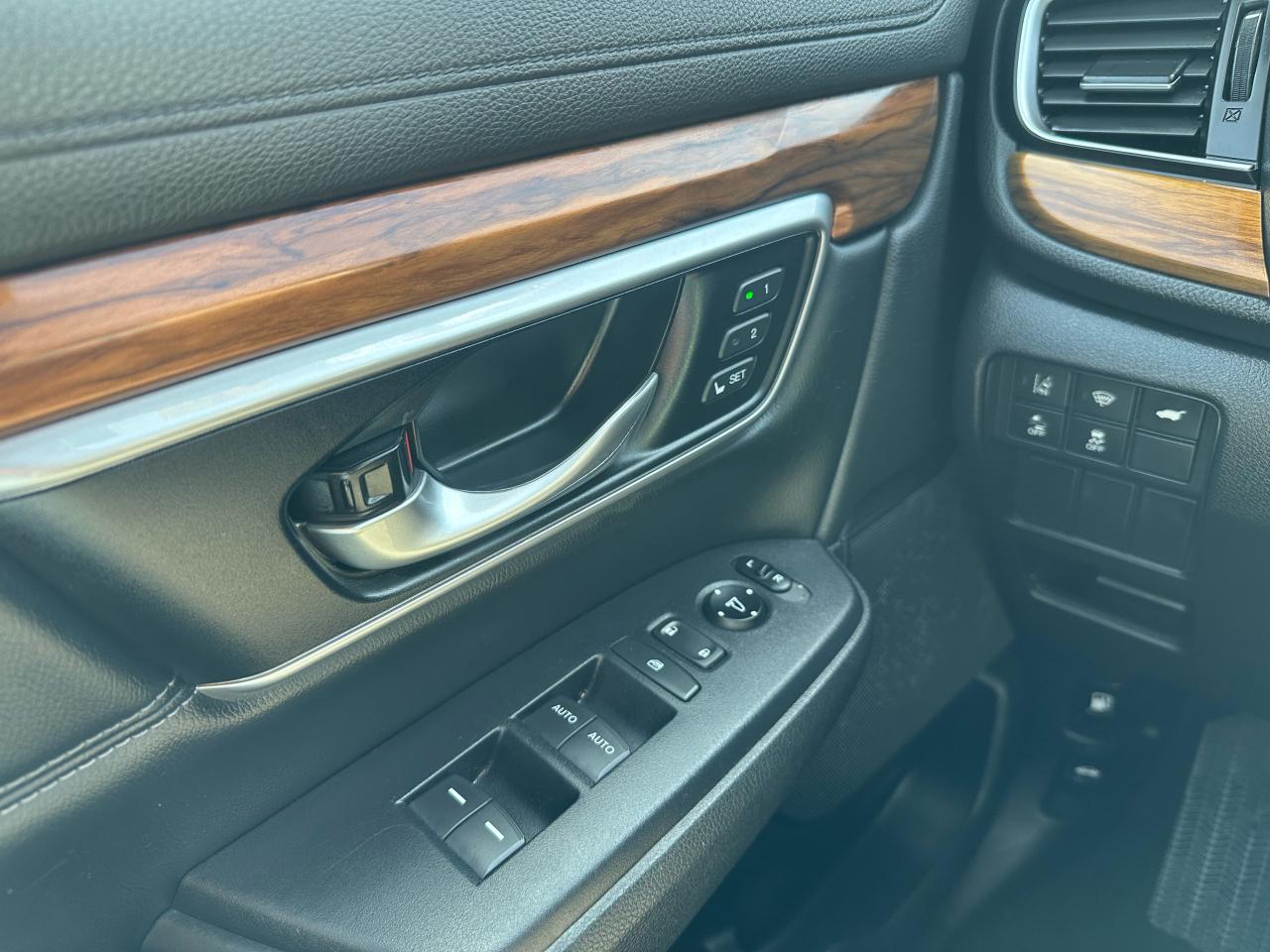 2020 Honda CR-V EX-L - Photo #16