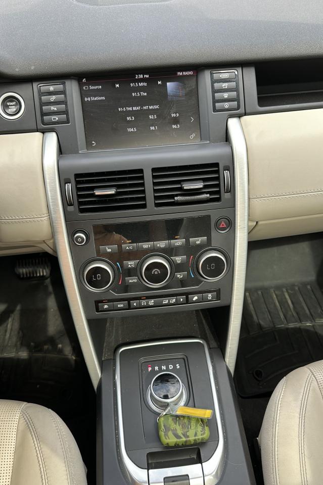 2015 Land Rover Discovery Sport HSE LUXURY - Photo #9