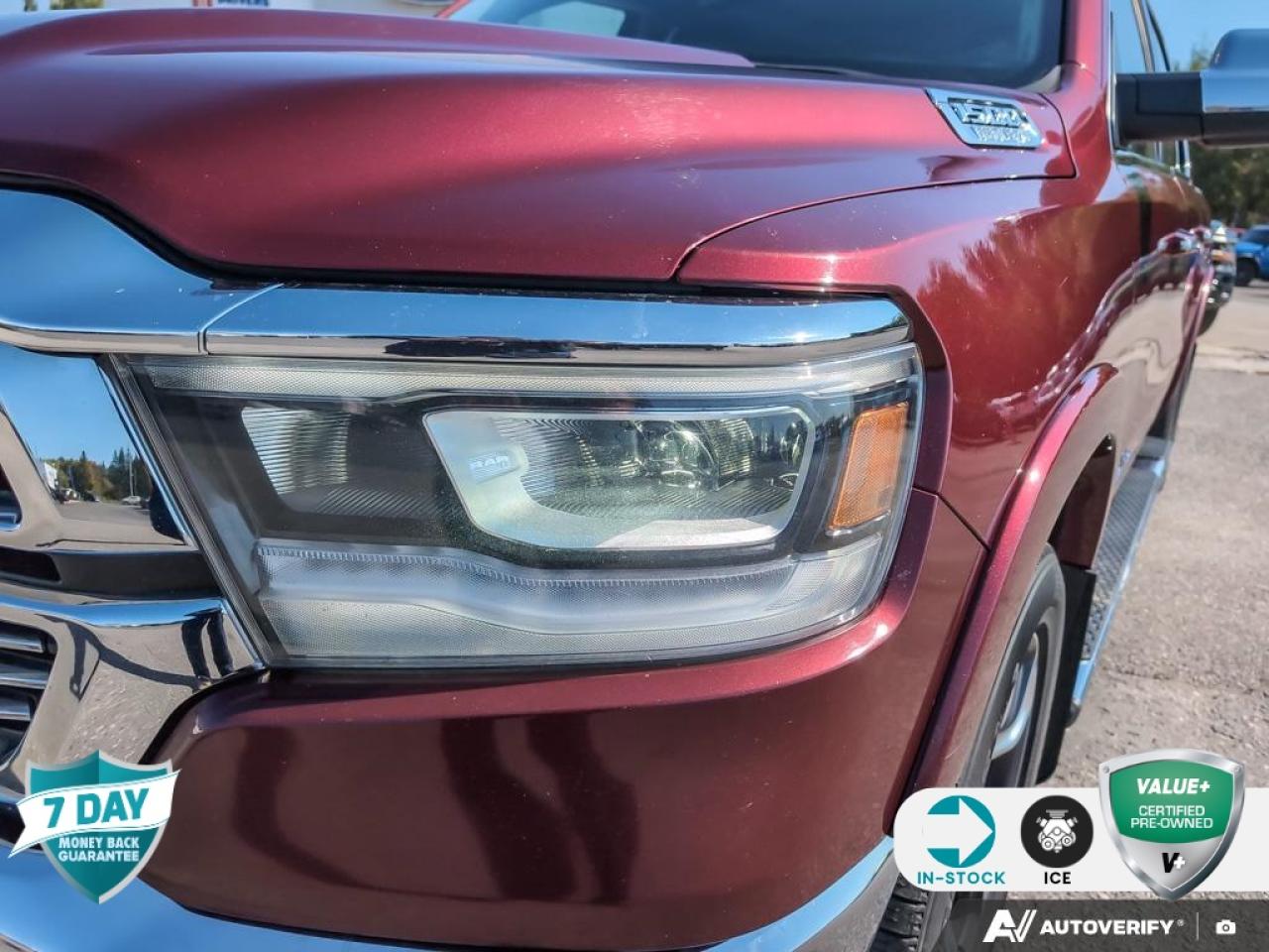 2019 RAM 1500 Laramie 5.7L HEMI | DUAL PANE PANO SUNROOF Photo