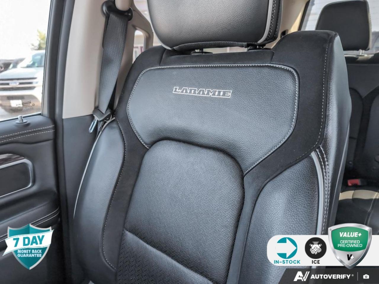 2019 RAM 1500 Laramie 5.7L HEMI | DUAL PANE PANO SUNROOF Photo