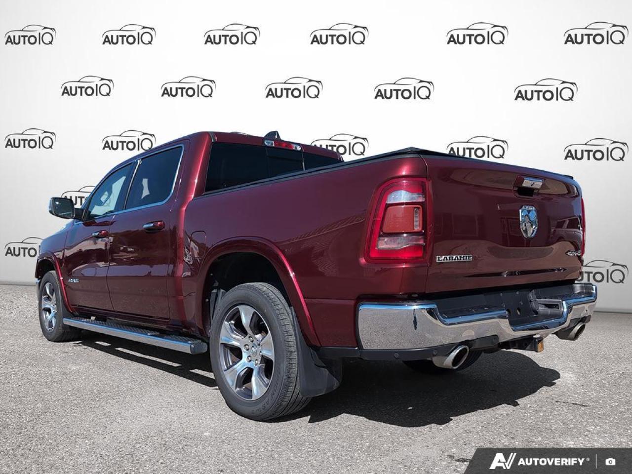 2019 RAM 1500 Laramie 5.7L HEMI | DUAL PANE PANO SUNROOF Photo3