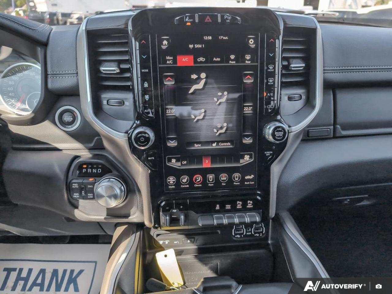 2019 RAM 1500 Laramie 5.7L HEMI | DUAL PANE PANO SUNROOF Photo