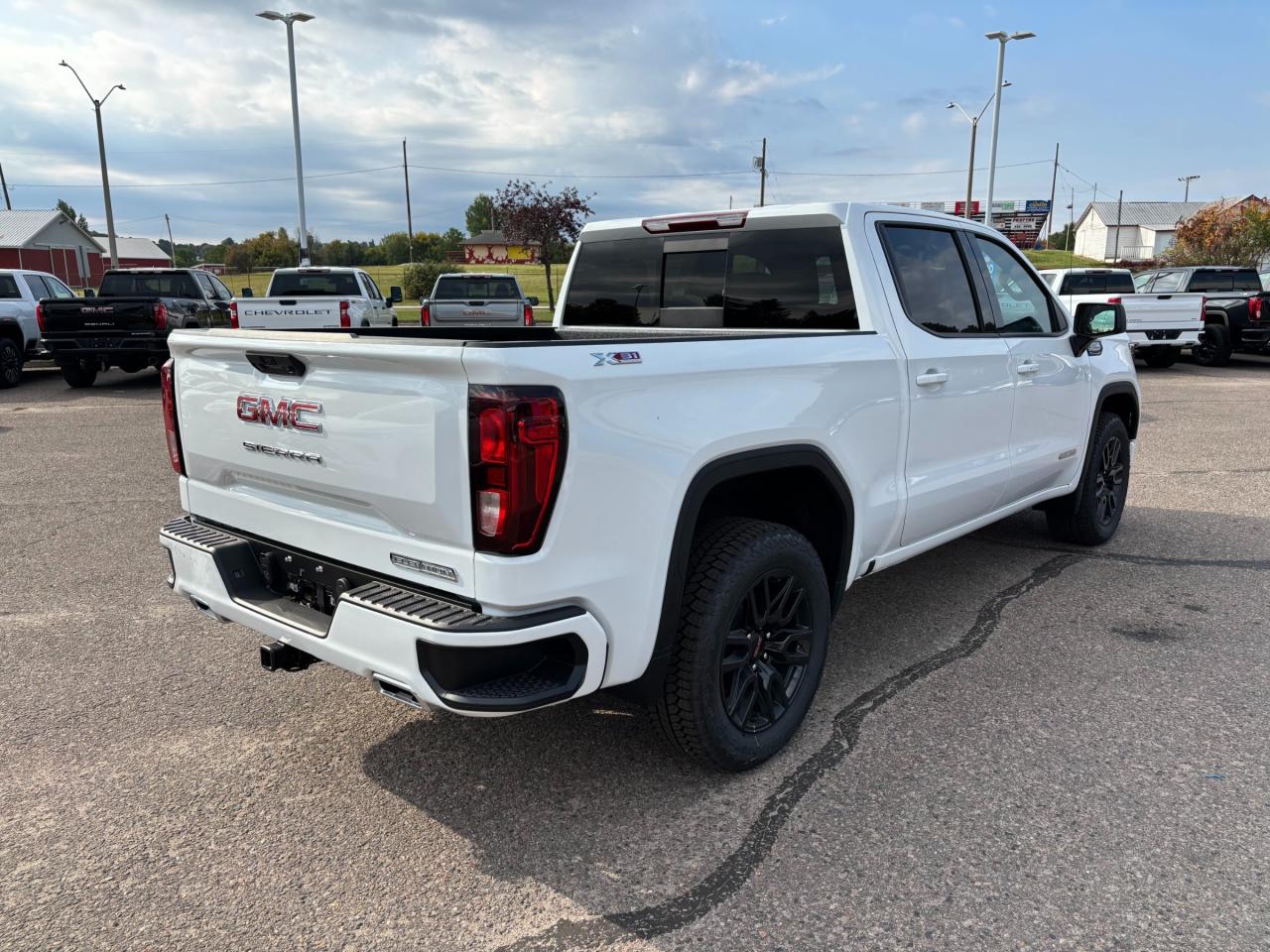 2026 GMC Sierra 1500 2026 GMC Sierra Elevation Crew Cab 4WD Photo