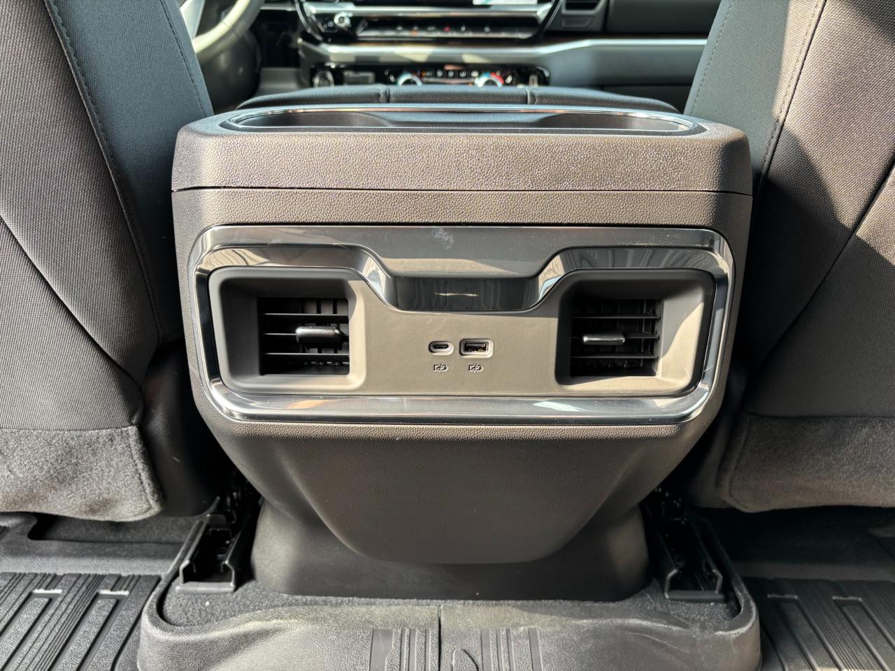 2026 GMC Sierra 1500 2026 GMC Sierra Elevation Crew Cab 4WD Photo