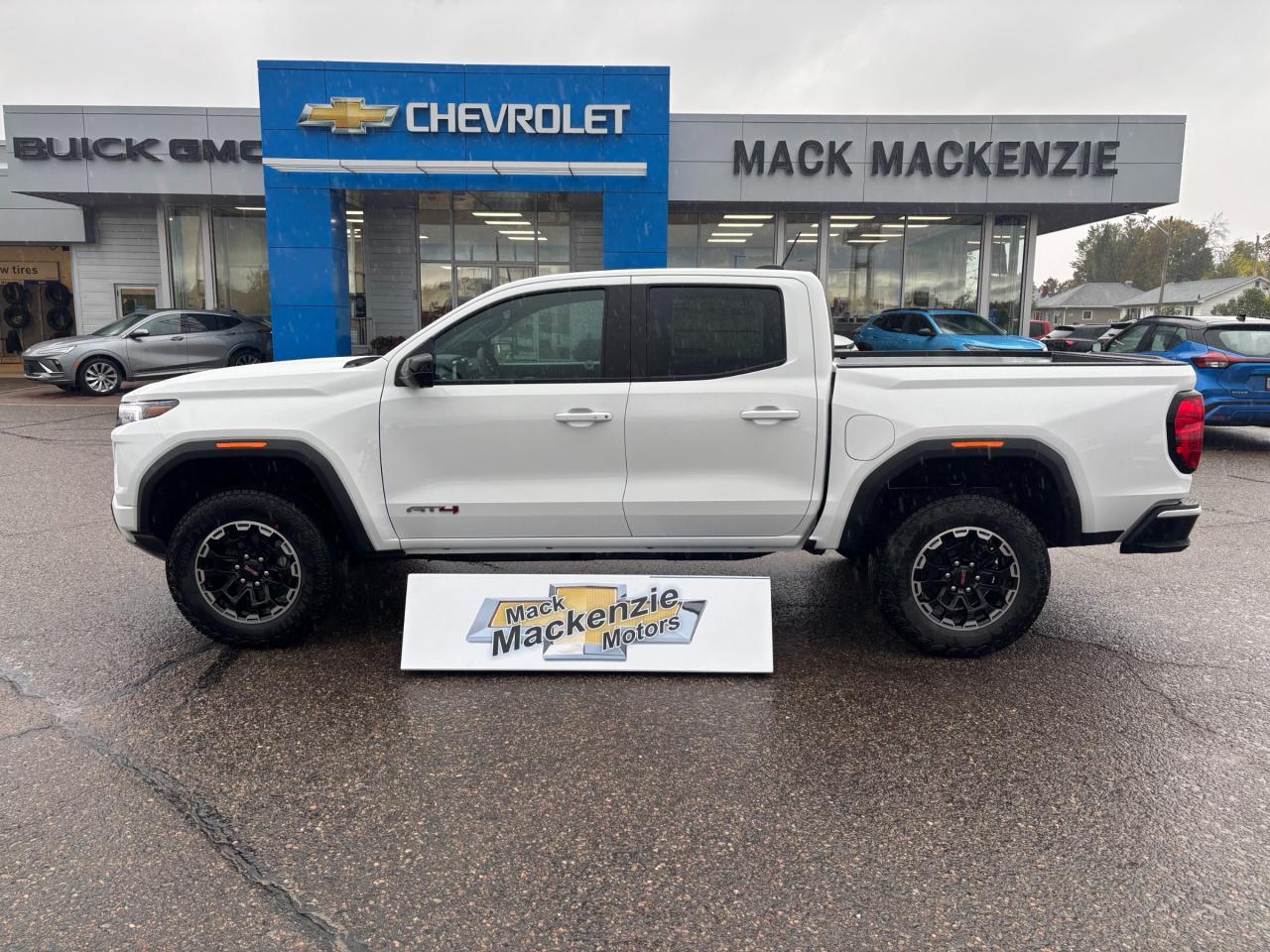 2026 GMC Canyon 2026 GMC Canyon AT4 4WD Photo