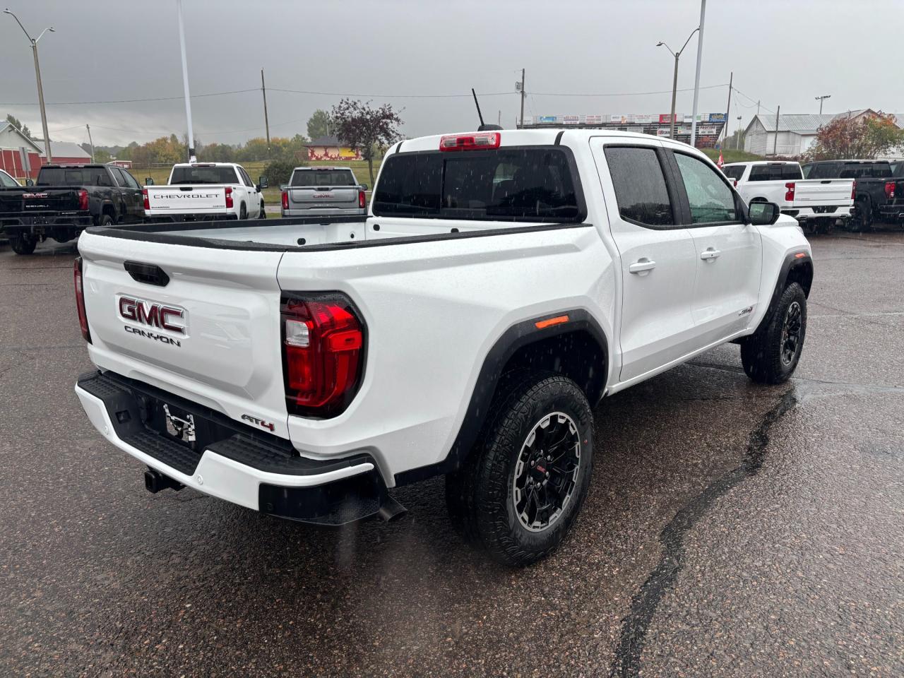 2026 GMC Canyon 2026 GMC Canyon AT4 4WD Photo