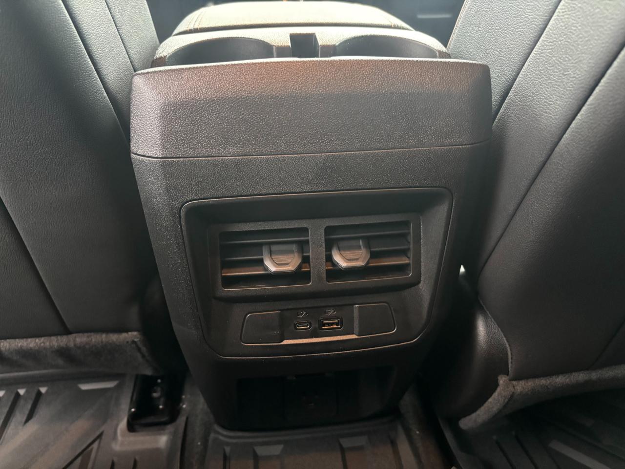 2026 GMC Canyon 2026 GMC Canyon AT4 4WD Photo