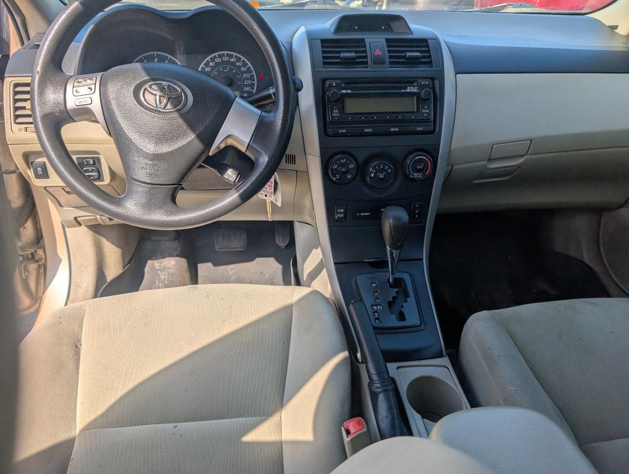 2012 Toyota Corolla CE - Photo #5