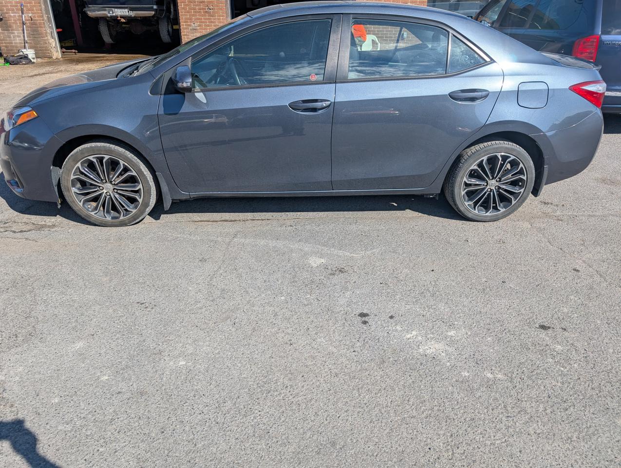 2016 Toyota Corolla S - Photo #2