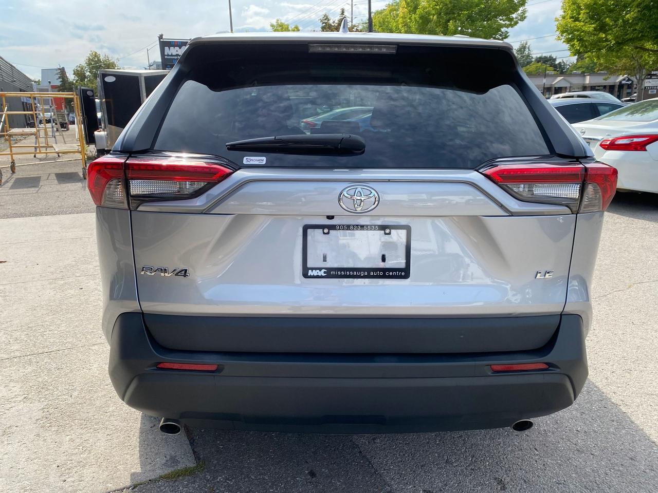 2020 Toyota RAV4 LE - Photo #4