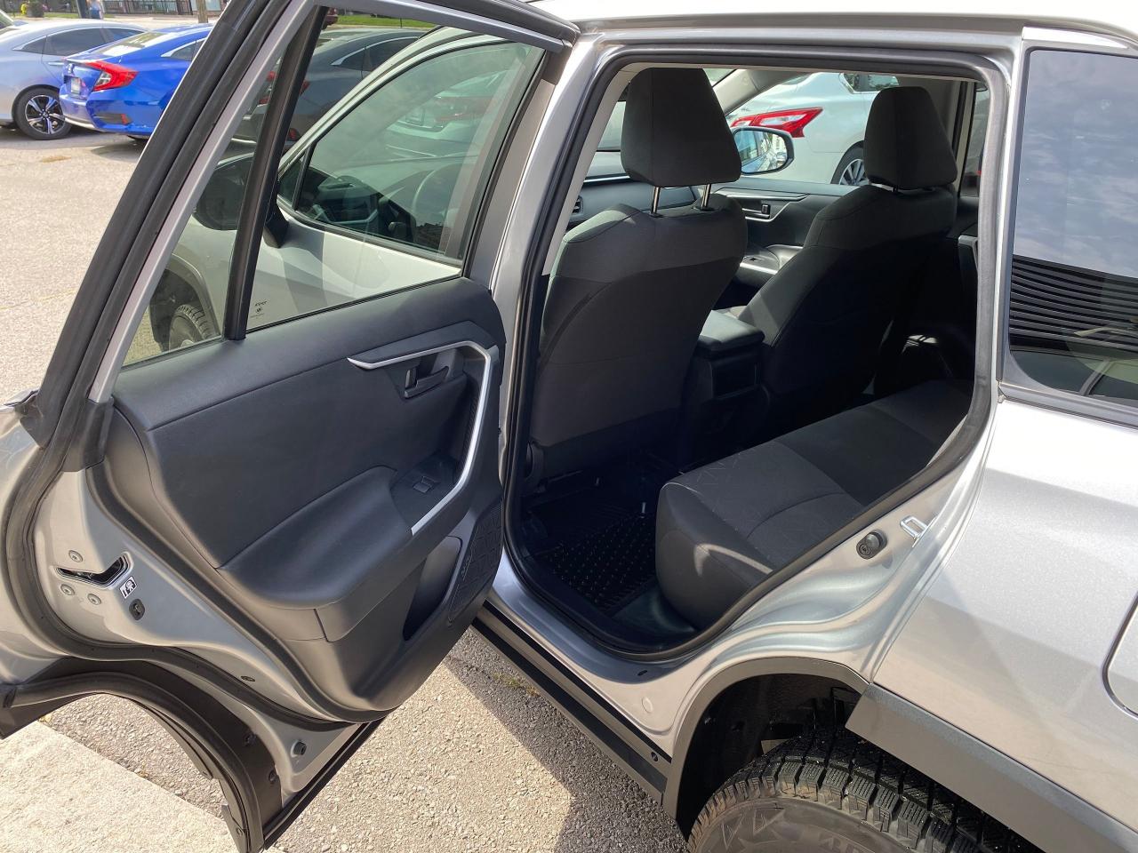 2020 Toyota RAV4 LE - Photo #14