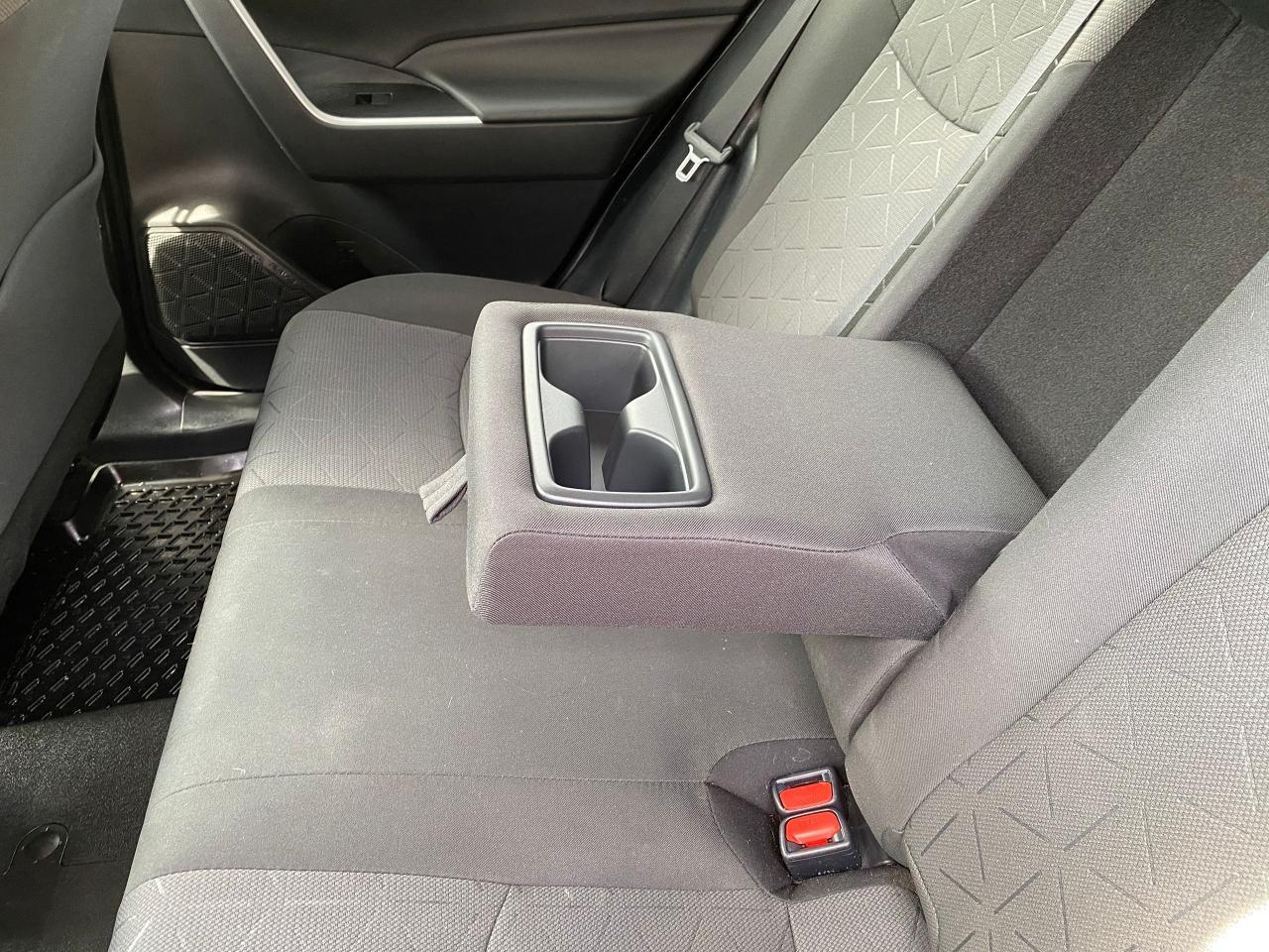2020 Toyota RAV4 LE - Photo #18