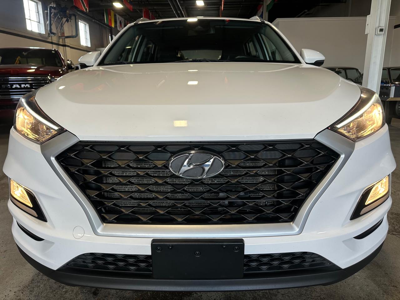 2019 Hyundai Tucson Preferred AWD - Photo #2