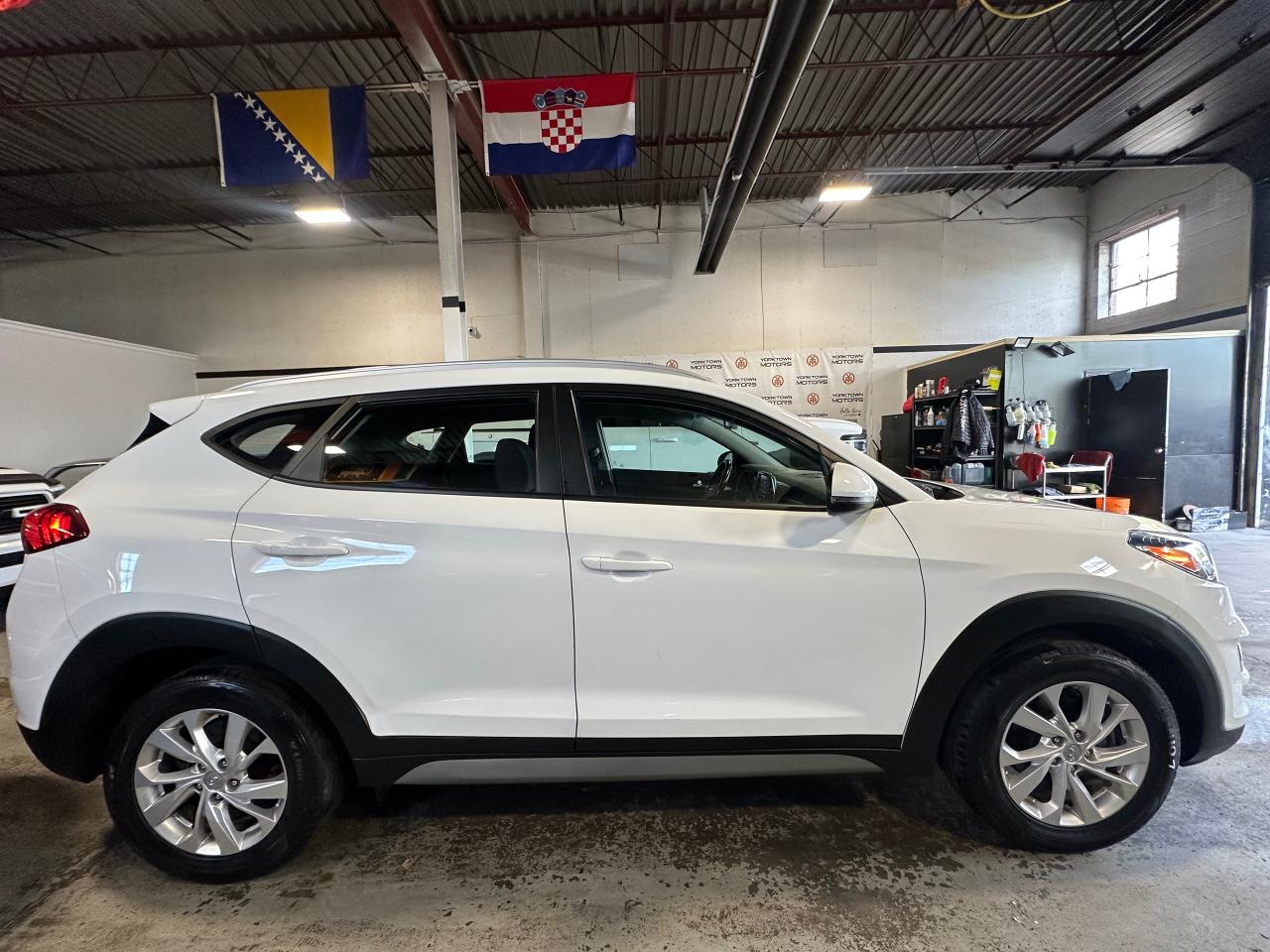 2019 Hyundai Tucson Preferred AWD | Apple Car Play Photo4