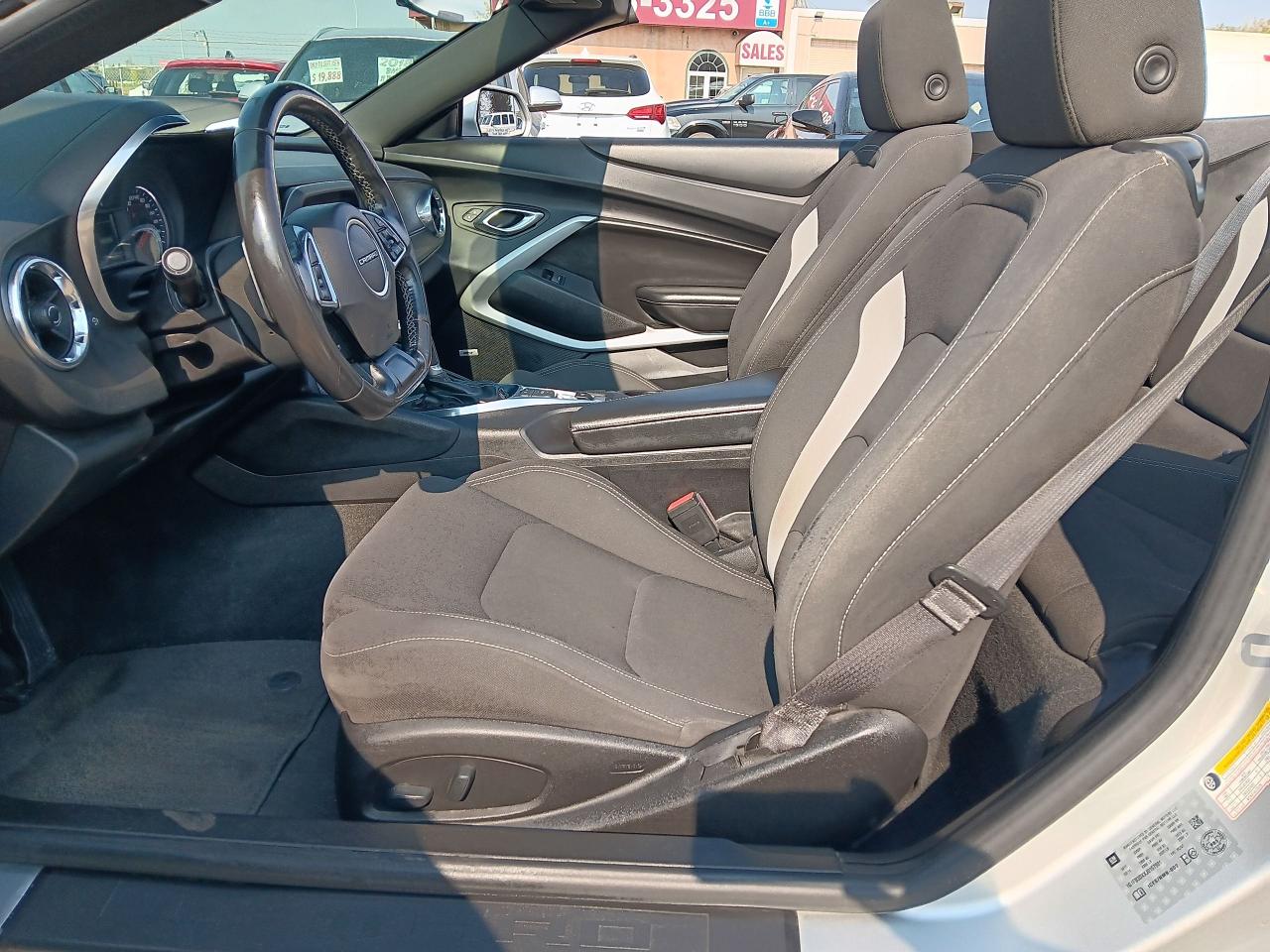 2018 Chevrolet Camaro 1LT Convertible, BU Cam, Remote Start, Bose Sound - Photo #20