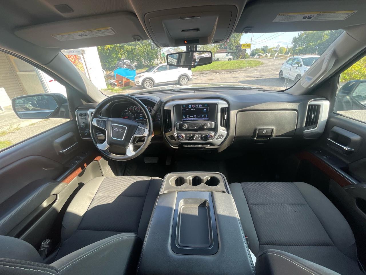 2017 GMC Sierra 1500 SLE - Photo #12