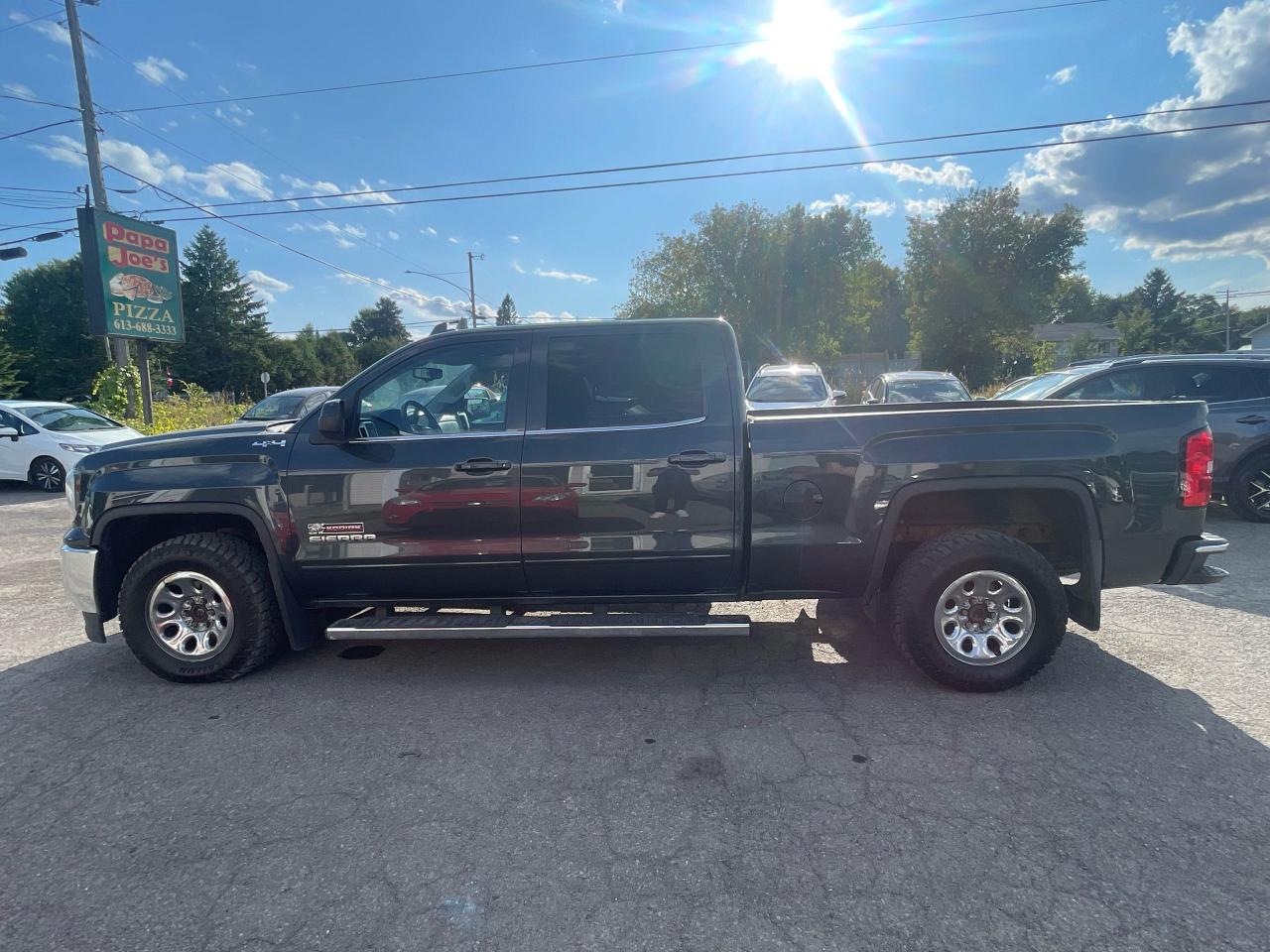 2017 GMC Sierra 1500 SLE - Photo #2