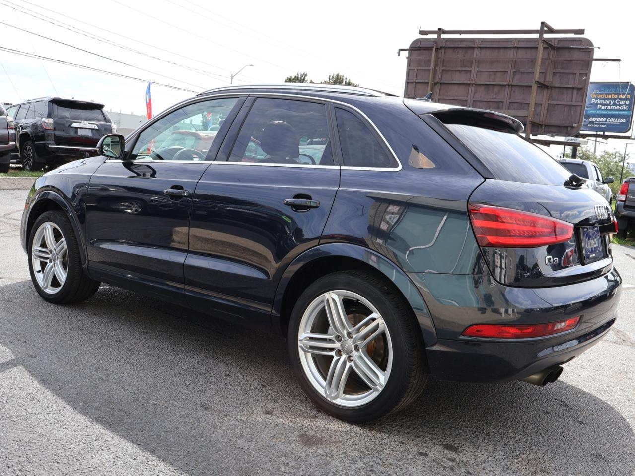2015 Audi Q3 PROGRESSIV CERTIFIED *ACCIDENT FREE*AUDI MAINTAIN* BLUETOOTH LEATHER HEATED SEATS PANO ROOF CRUISE ALLOYS - Photo #4