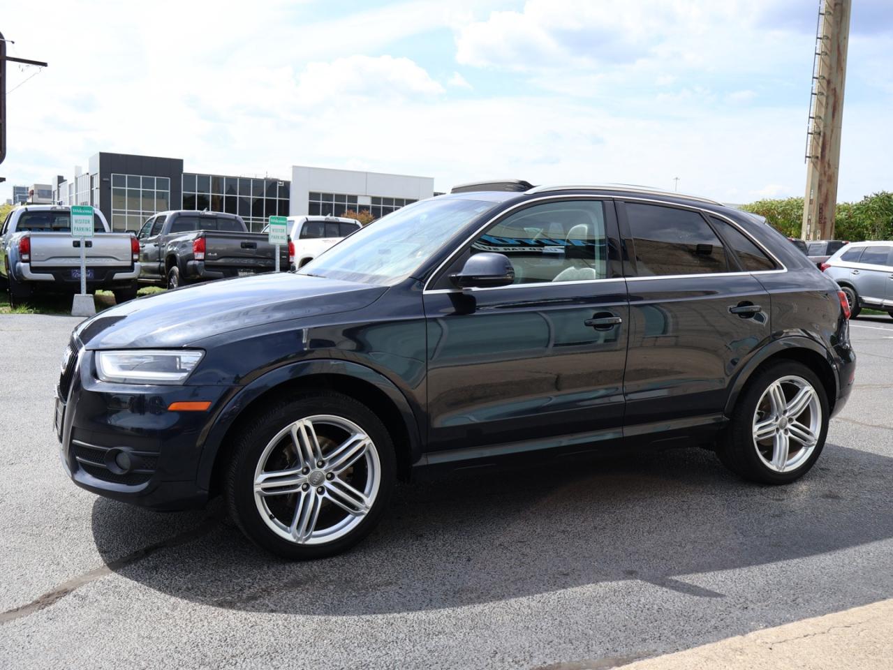 2015 Audi Q3 PROGRESSIV CERTIFIED *ACCIDENT FREE*AUDI MAINTAIN* BLUETOOTH LEATHER HEATED SEATS PANO ROOF CRUISE ALLOYS - Photo #3