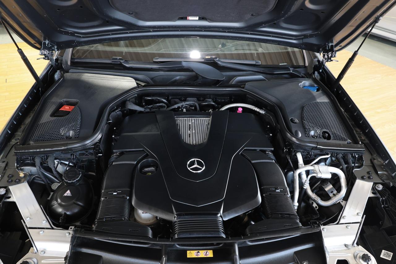 2018 Mercedes-Benz E-Class E400 4MATIC - AMGPKG|HEADSUP|MASSAGE|BURMESTER - Photo #24
