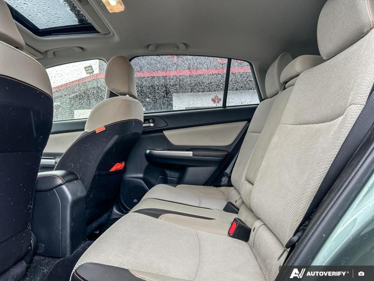 2016 Subaru Crosstrek TOURING PKG / NO ACCIDENTS / SUNROOF / REAR CAM - Photo #9