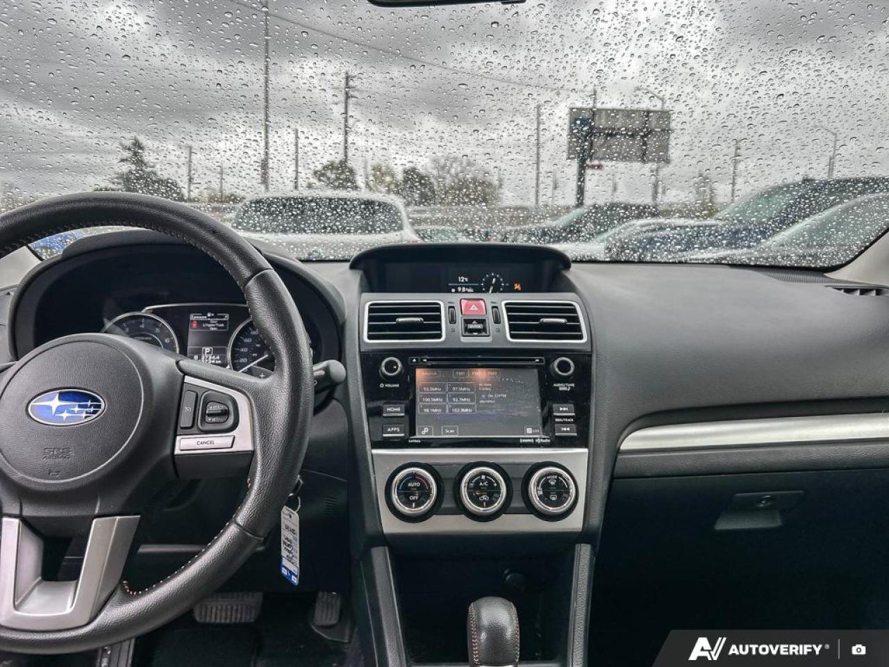 2016 Subaru Crosstrek TOURING PKG / NO ACCIDENTS / SUNROOF / REAR CAM - Photo #10