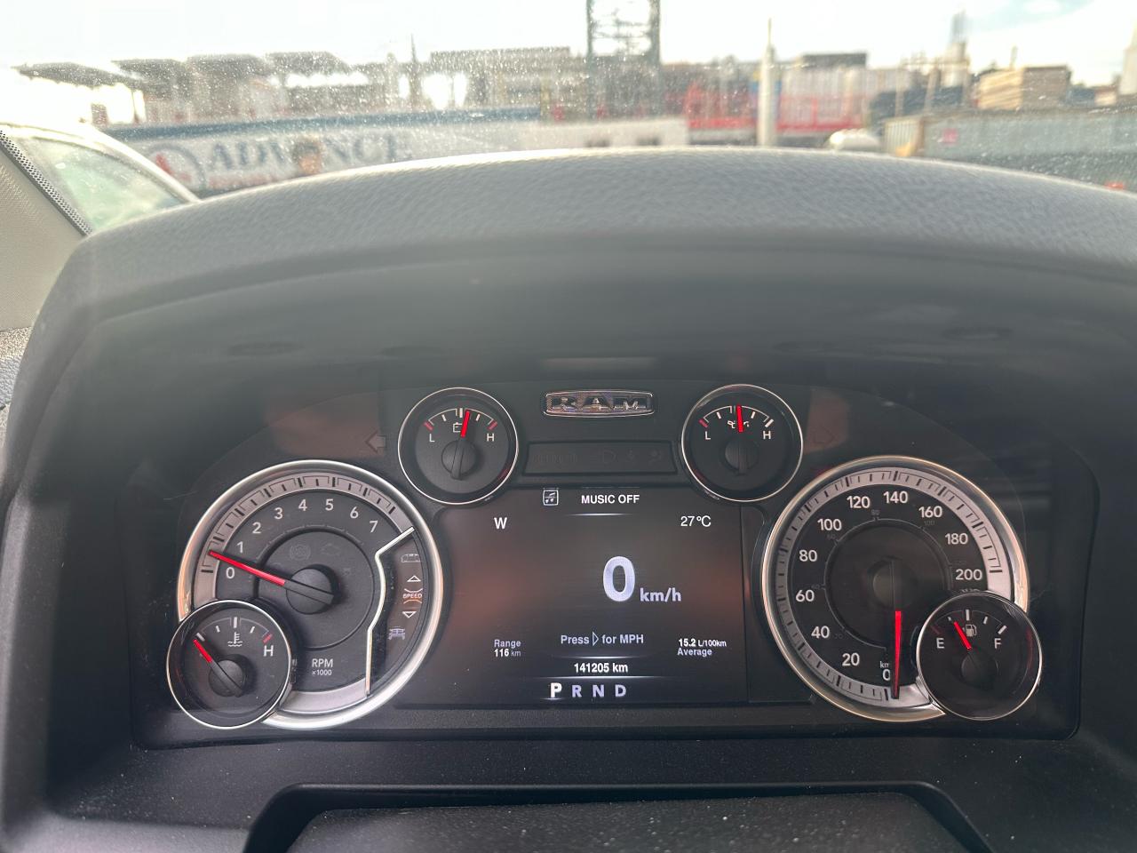 2019 RAM 1500 Classic EXPRESS 4X4 CREW CAB 5'7" BOX - Photo #14
