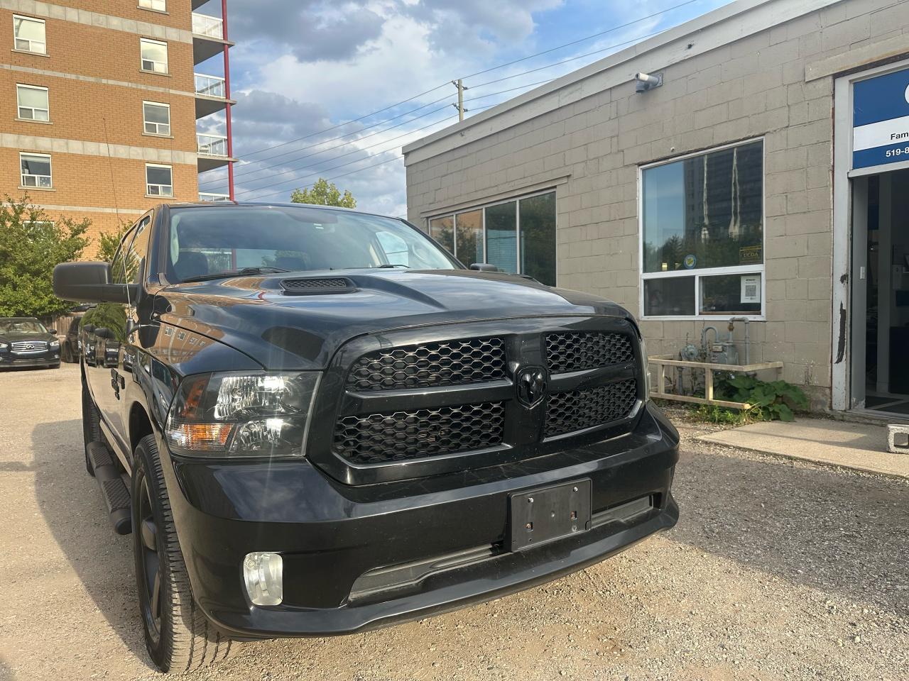 Used 2019 RAM 1500 Classic EXPRESS 4X4 CREW CAB 5'7
