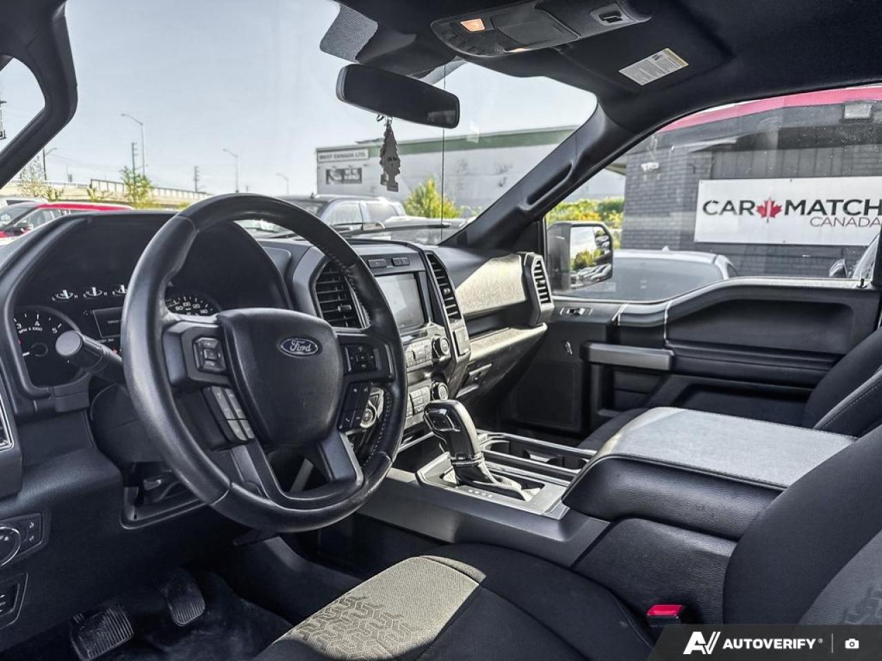 2019 Ford F-150 SPORT / NO ACCIDENTS / NAV / 4X4 / TOW PACK / CREW - Photo #9