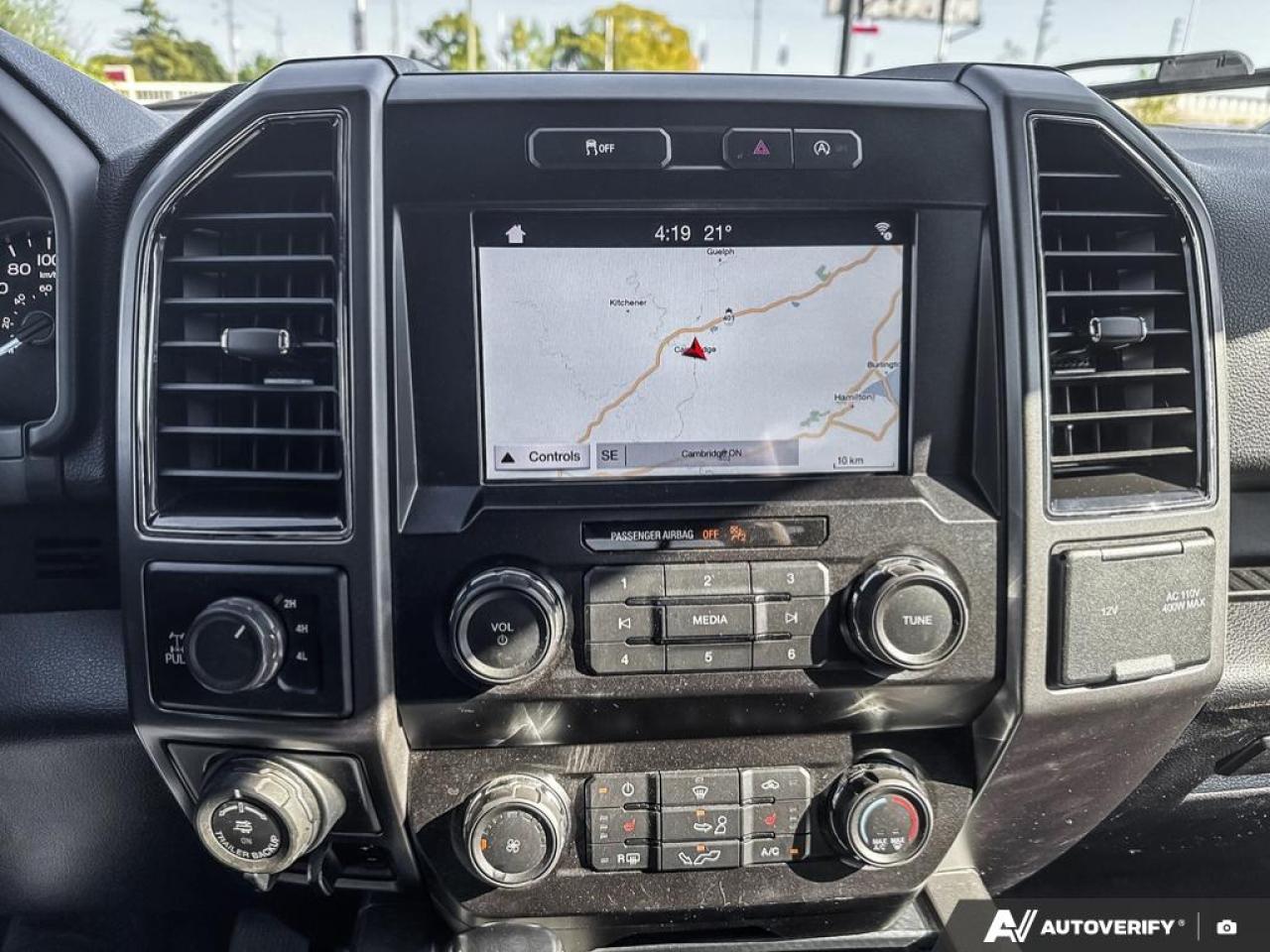 2019 Ford F-150 SPORT / NO ACCIDENTS / NAV / 4X4 / TOW PACK / CREW - Photo #15