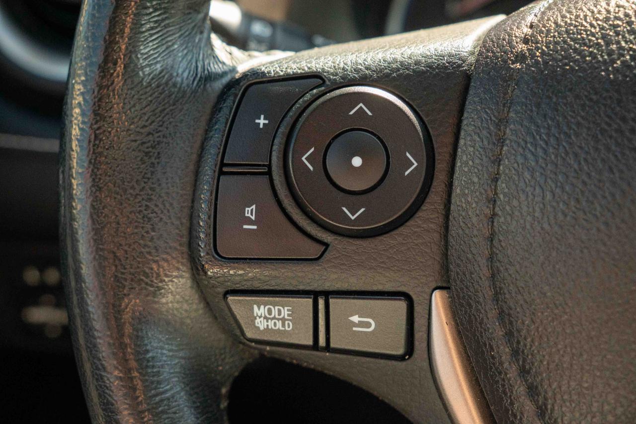 2015 Toyota RAV4 LIMITED  - Photo #35