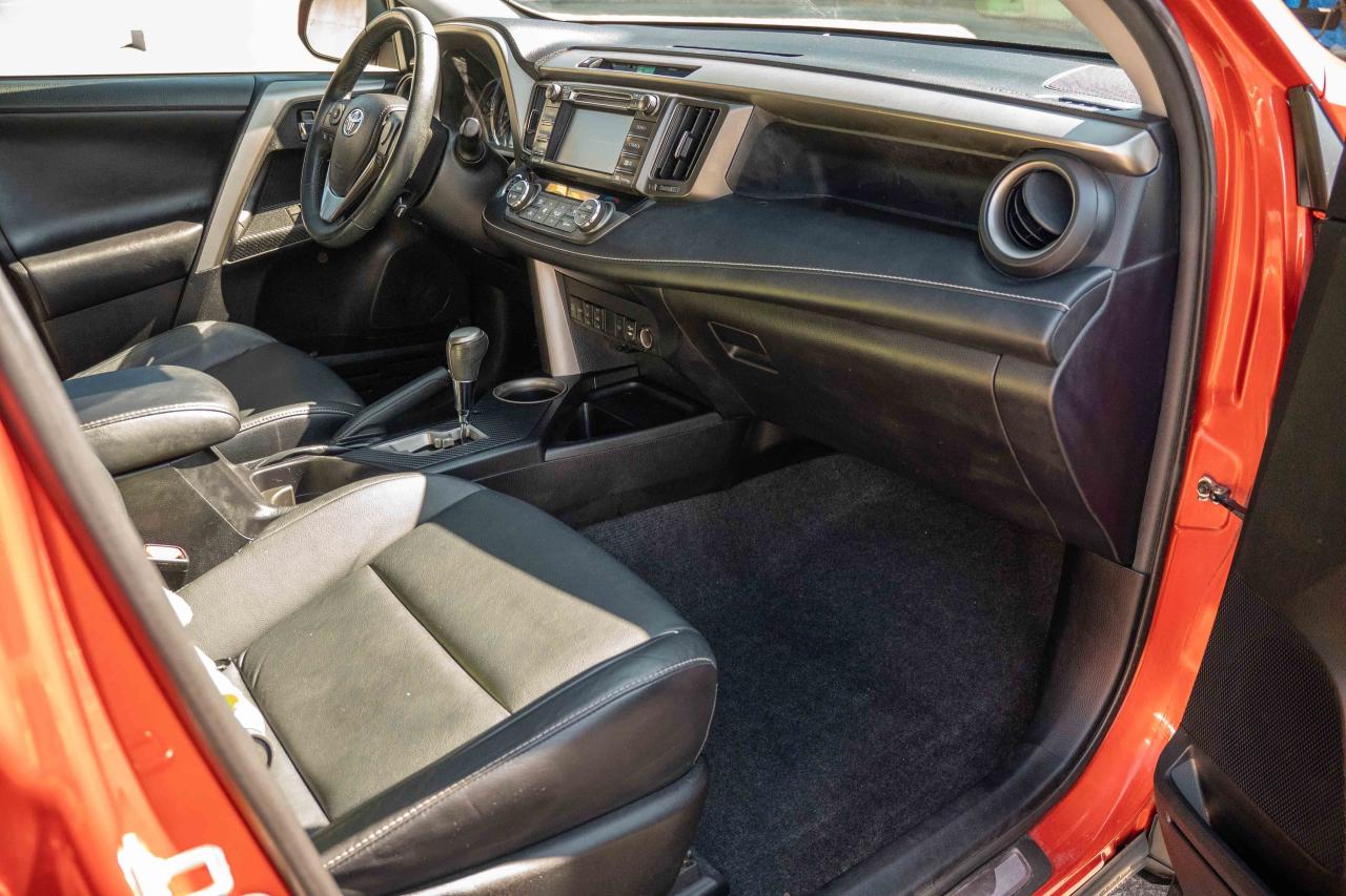 2015 Toyota RAV4 LIMITED  - Photo #66
