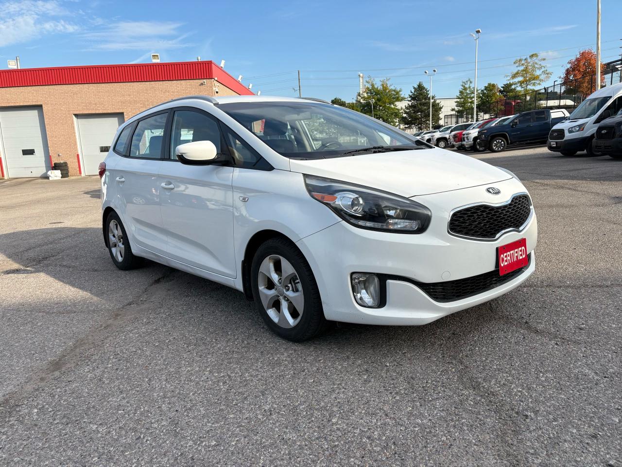 2014 Kia Rondo LX - Photo #3