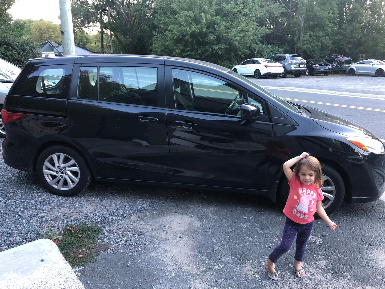 2017 Mazda MAZDA5 GS Photo