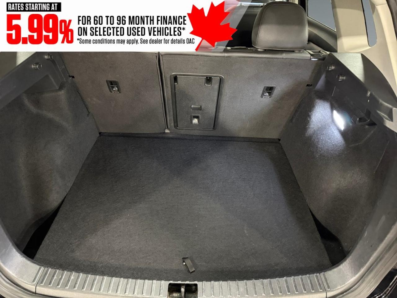 2024 Volkswagen Taos Comfortline 4Motion Photo