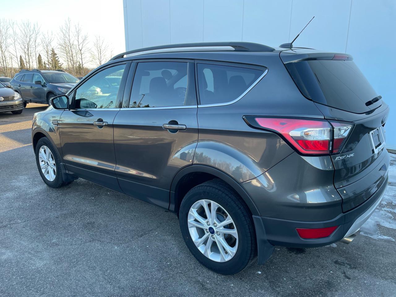 2018 Ford Escape SE Photo